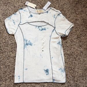 Gilded Intent Blue and White Short Sleeve Tee